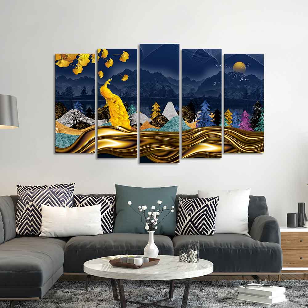 Classic Wall Painting of A Golden Feather Peacock