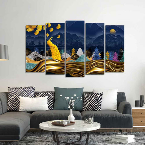 Classic Wall Painting of A Golden Feather Peacock